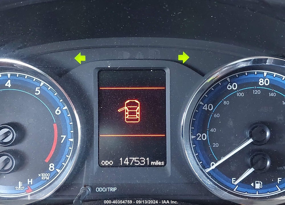2018 TOYOTA COROLLA LE VIN: 2T1BURHE6JC011805