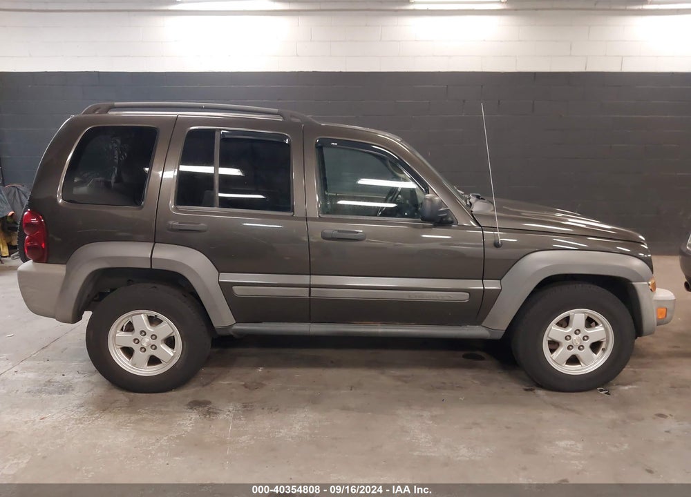 2006 JEEP LIBERTY SPORT VIN: 1J4GL48K46W289483
