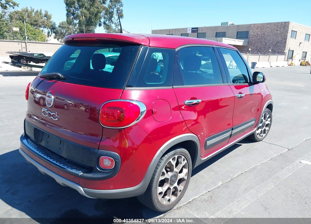 2017 FIAT 500L TREKKING VIN: ZFBCFADH2HZ039197