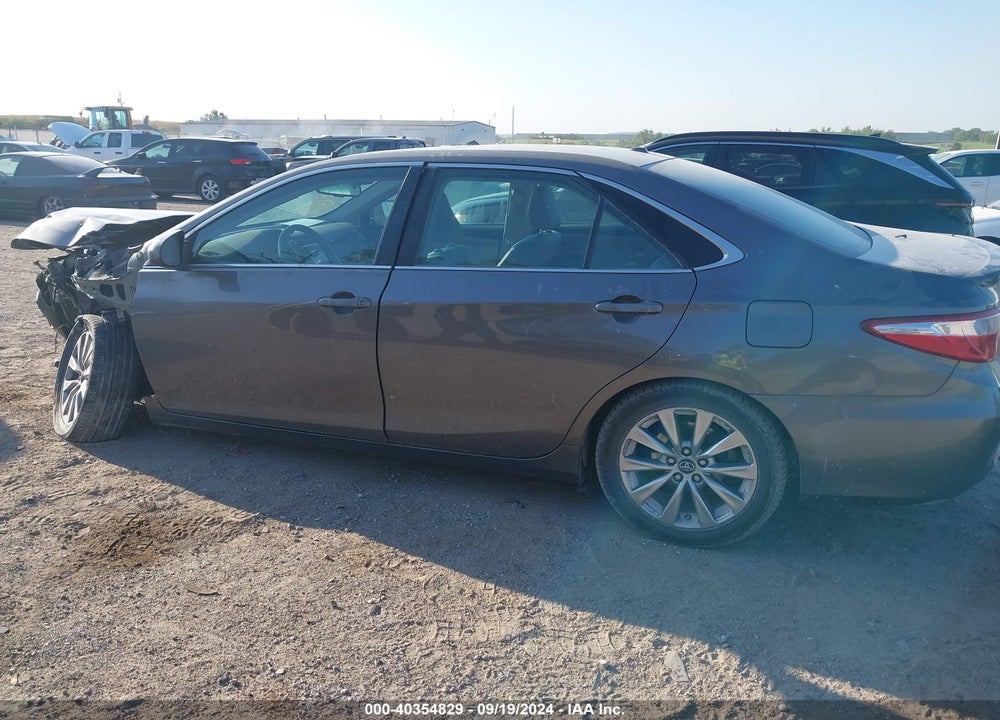 2017 TOYOTA CAMRY XLE VIN: 4T1BF1FK5HU665918