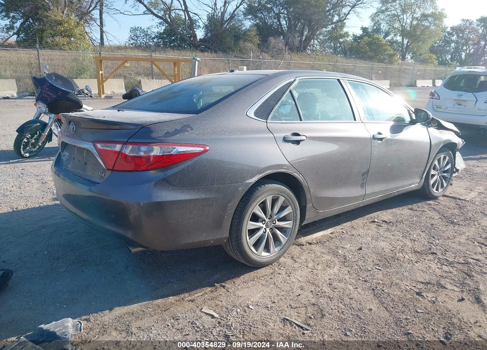 2017 TOYOTA CAMRY XLE VIN: 4T1BF1FK5HU665918
