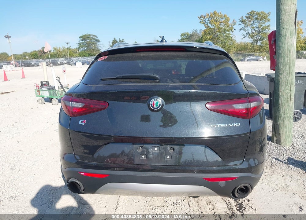 2018 ALFA ROMEO STELVIO VIN: ZASFAKAN6J7B68982