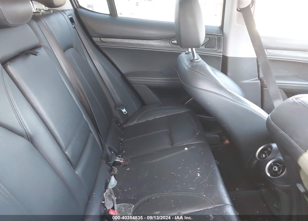 2018 ALFA ROMEO STELVIO VIN: ZASFAKAN6J7B68982