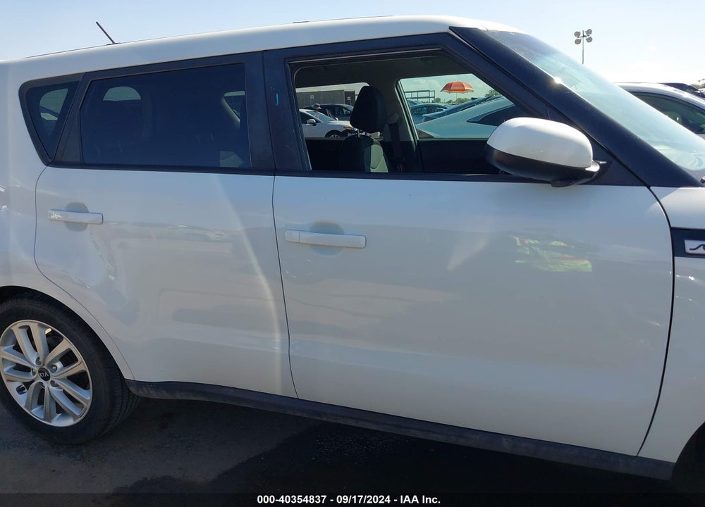 2018 KIA SOUL VIN: KNDJP3A58J7564340