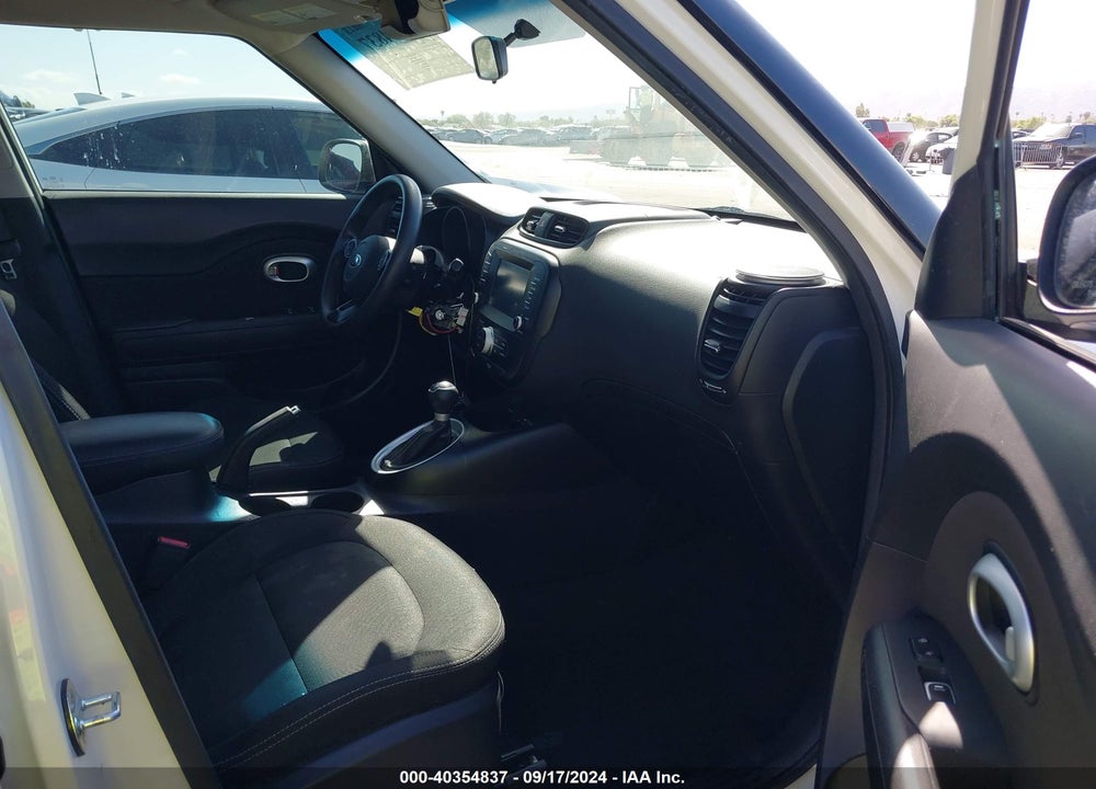 2018 KIA SOUL VIN: KNDJP3A58J7564340