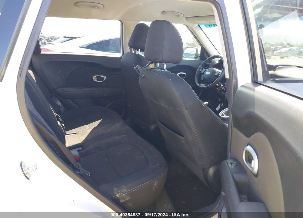 2018 KIA SOUL VIN: KNDJP3A58J7564340