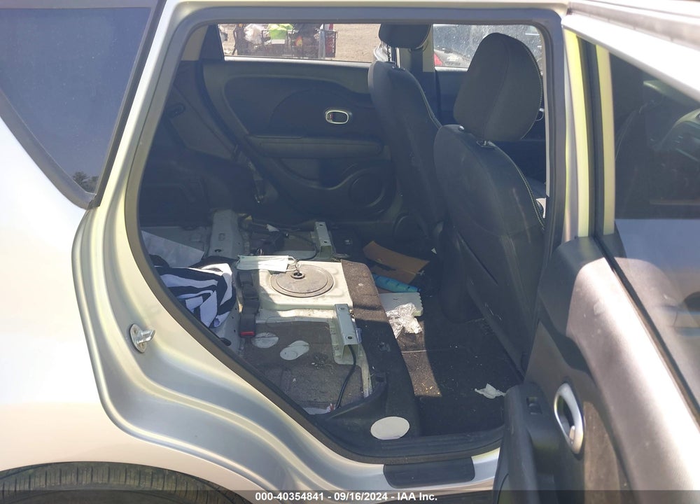 2016 KIA SOUL VIN: KNDJP3A5XG7860565