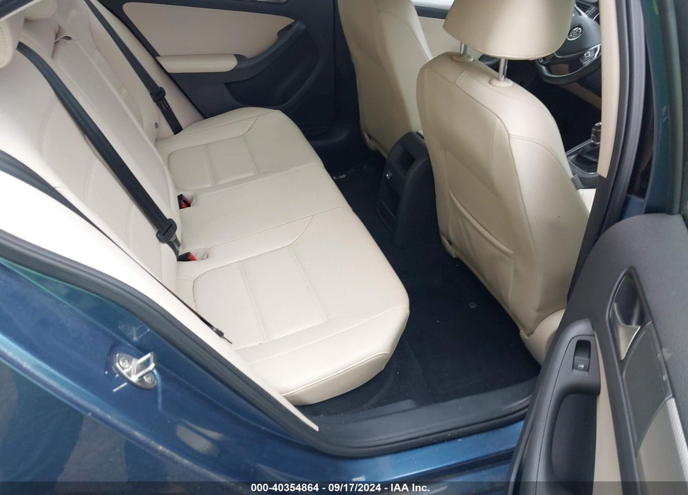 2017 VOLKSWAGEN JETTA 1.4T SE VIN: 3VWB67AJ4HM300556