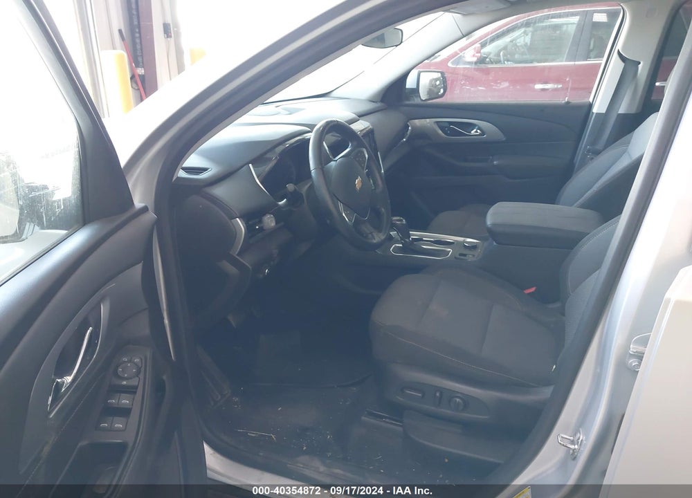 2018 CHEVROLET TRAVERSE 1LT VIN: 1GNERGKW7JJ119009