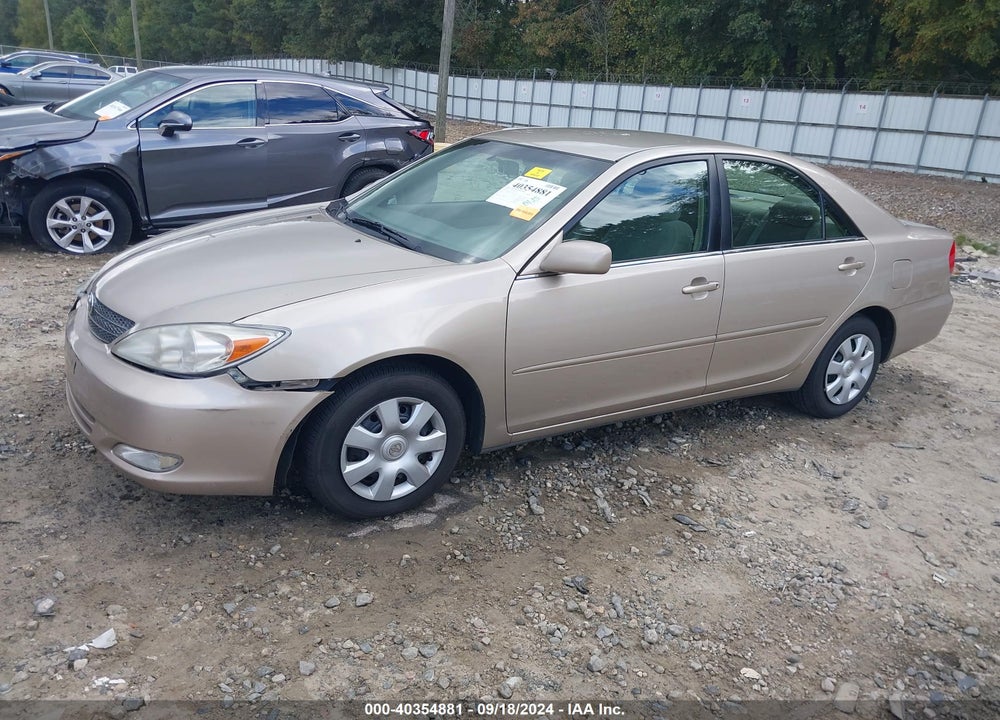 2004 TOYOTA CAMRY LE VIN: 4T1BE32KX4U344617