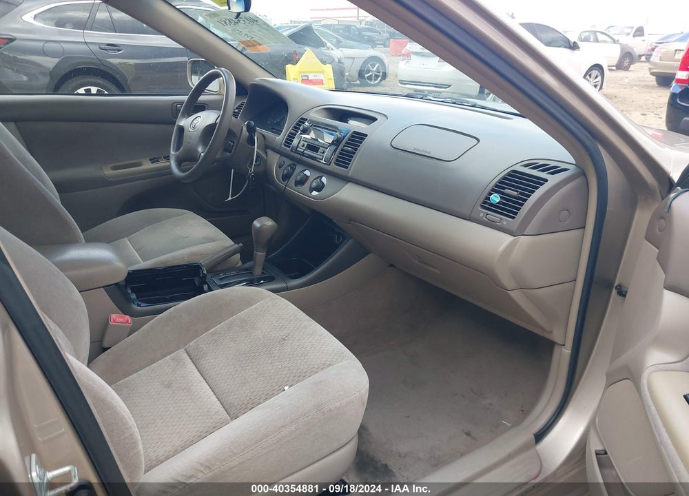 2004 TOYOTA CAMRY LE VIN: 4T1BE32KX4U344617