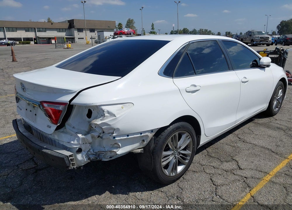 2017 TOYOTA CAMRY SE VIN: 4T1BF1FK8HU808215