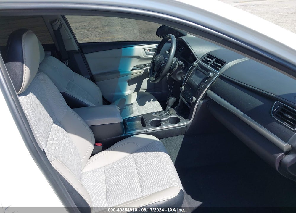 2017 TOYOTA CAMRY SE VIN: 4T1BF1FK8HU808215