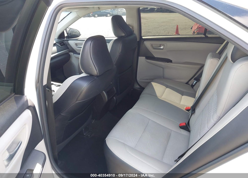 2017 TOYOTA CAMRY SE VIN: 4T1BF1FK8HU808215