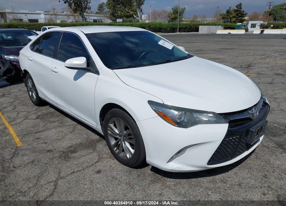 2017 TOYOTA CAMRY SE VIN: 4T1BF1FK8HU808215