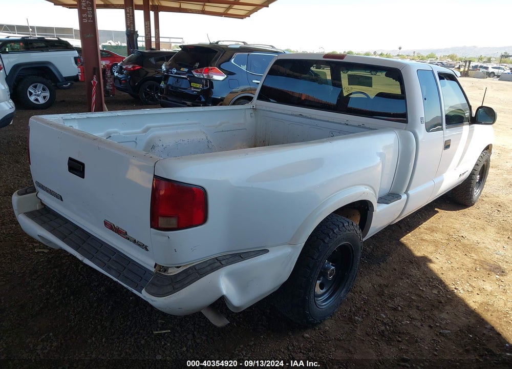 1996 GMC SONOMA VIN: 1GTCS19W1T8536496