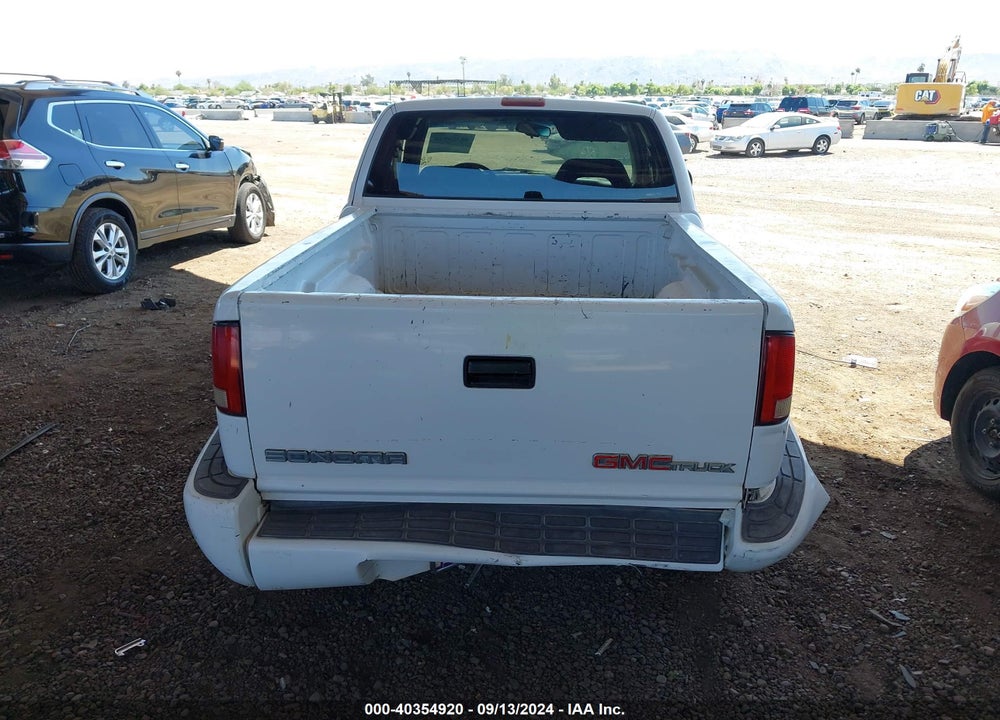 1996 GMC SONOMA VIN: 1GTCS19W1T8536496