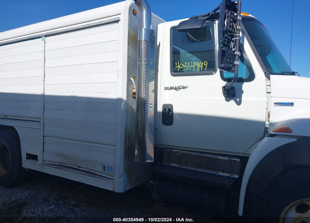 2008 INTERNATIONAL 4000 4400 VIN: 1HTMKAAL58H676499