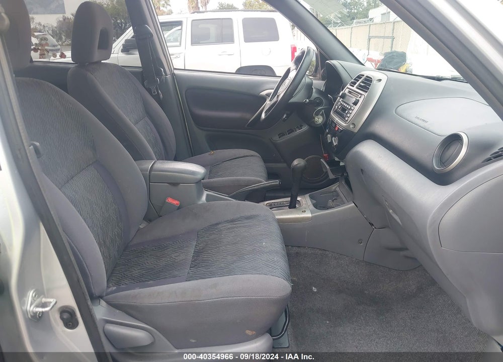 2002 TOYOTA RAV4 VIN: JTEGH20V026003698