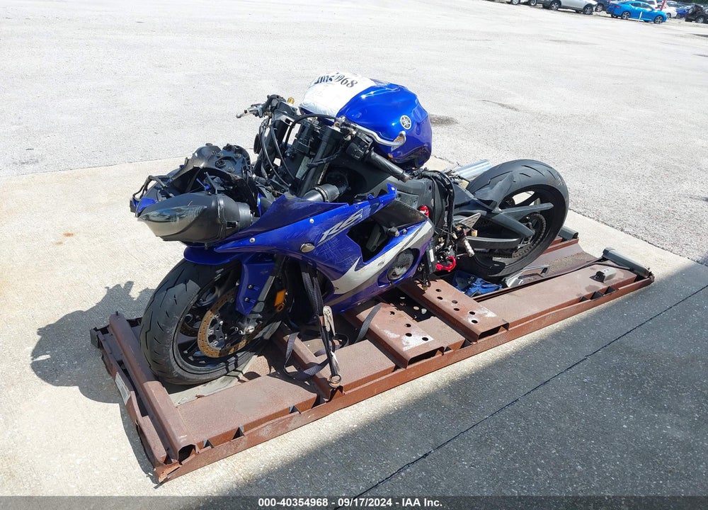 2005 YAMAHA YZFR6 L VIN: JYARJ06E25A026183
