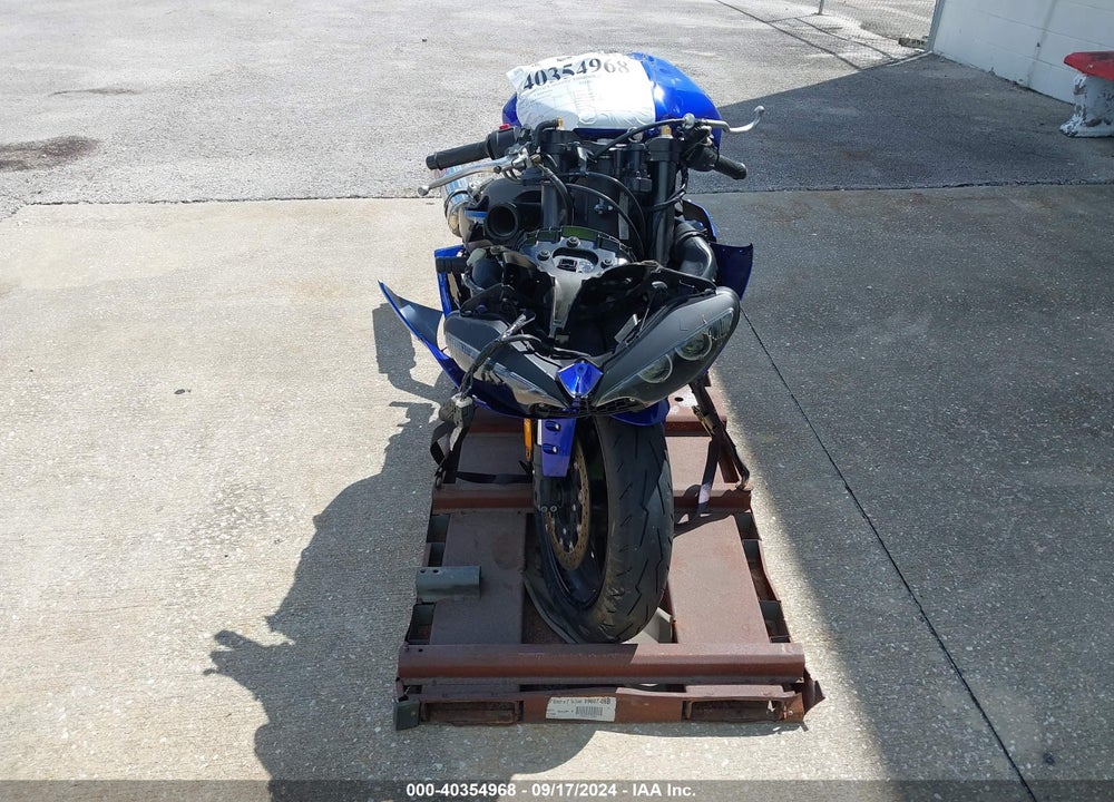2005 YAMAHA YZFR6 L VIN: JYARJ06E25A026183