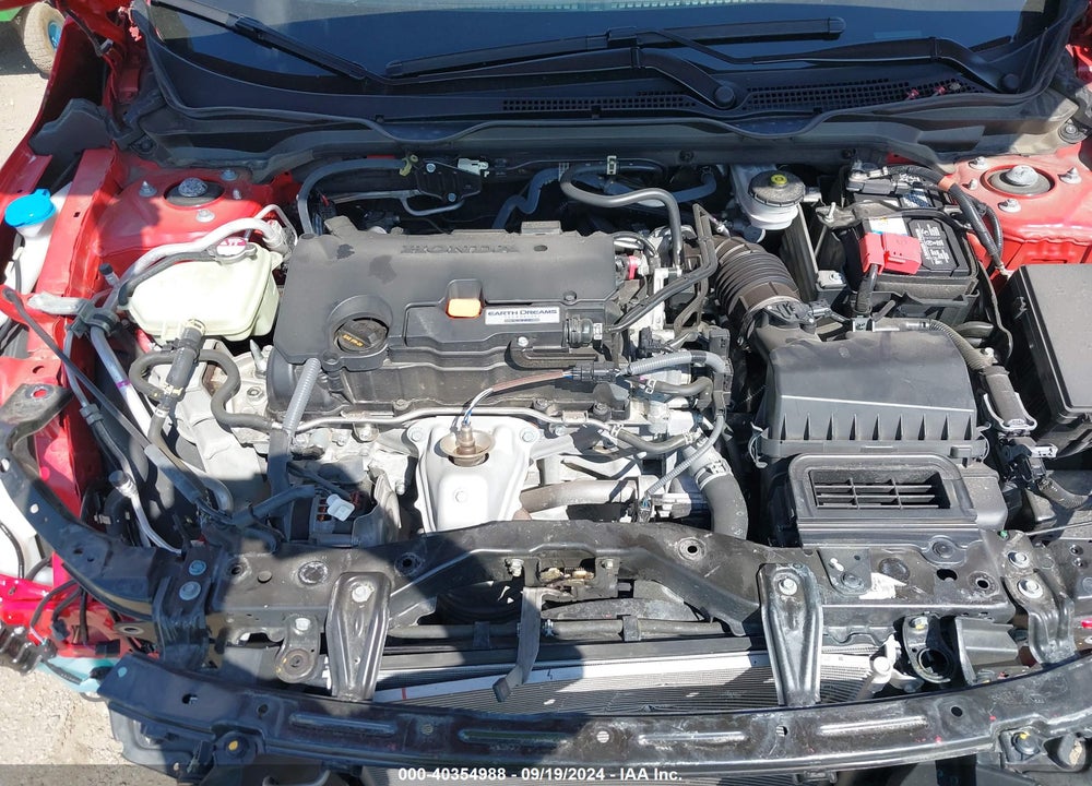 2018 HONDA CIVIC LX VIN: 2HGFC2F52JH558639