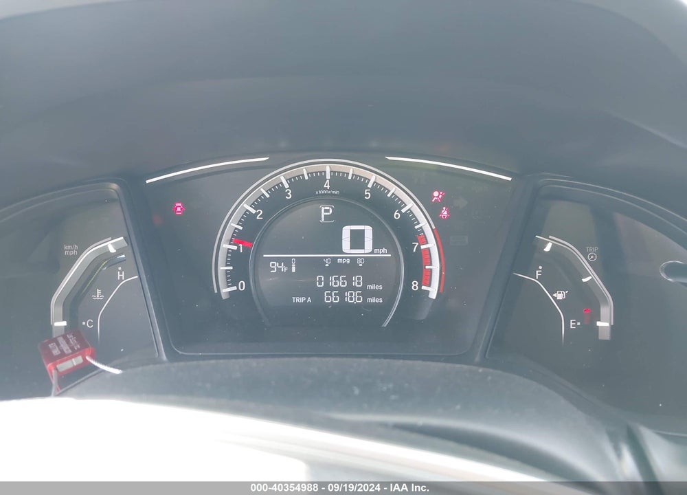 2018 HONDA CIVIC LX VIN: 2HGFC2F52JH558639