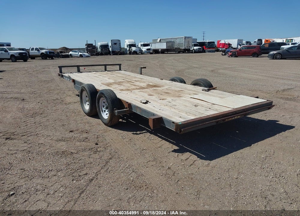 2011 TEXAS BRAGG ENTERPRISES TRAILER VIN: 17XFC182XB1010334