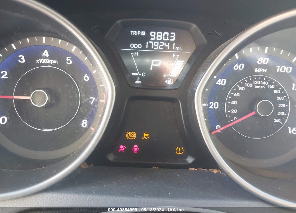 2012 HYUNDAI ELANTRA GLS VIN: 5NPDH4AE5CH106334