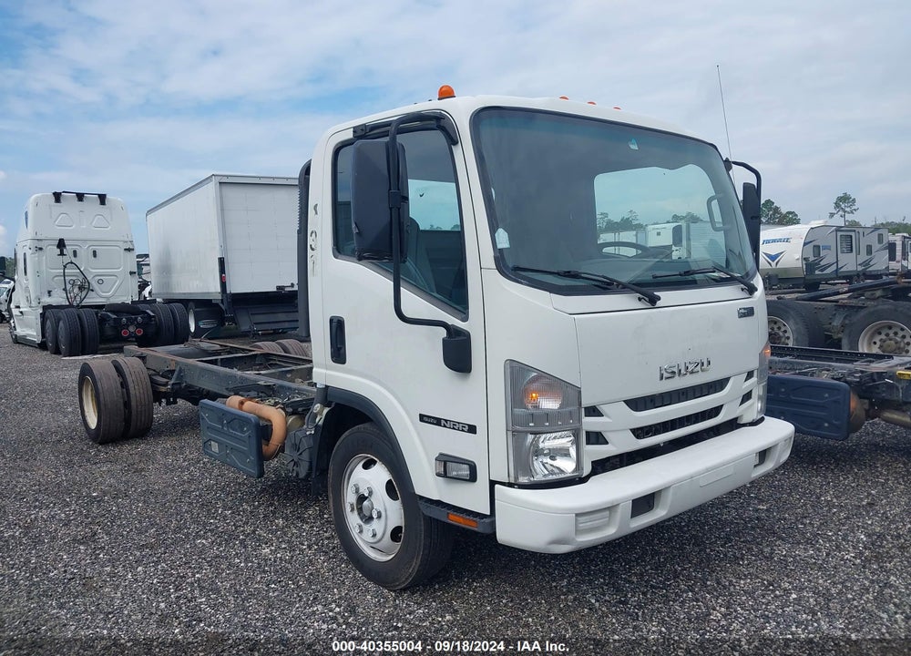 2020 ISUZU NRR VIN: JALE5W167L7303218