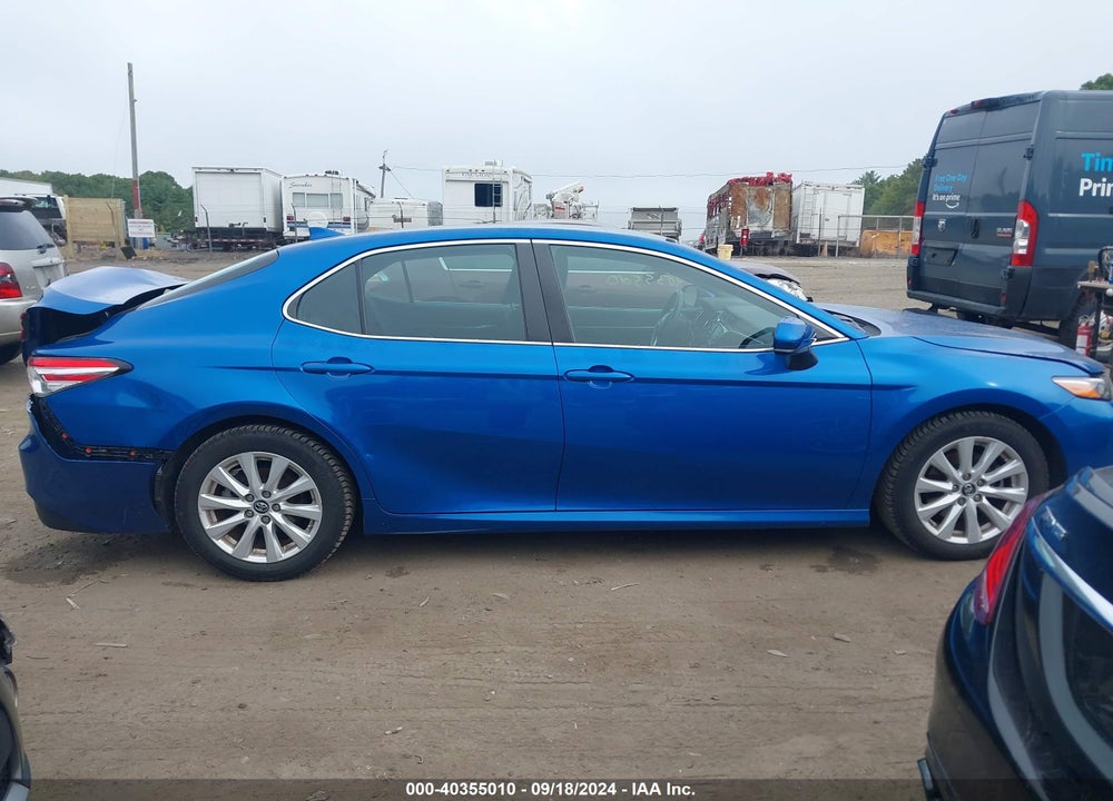 2019 TOYOTA CAMRY LE VIN: 4T1B11HK7KU280718