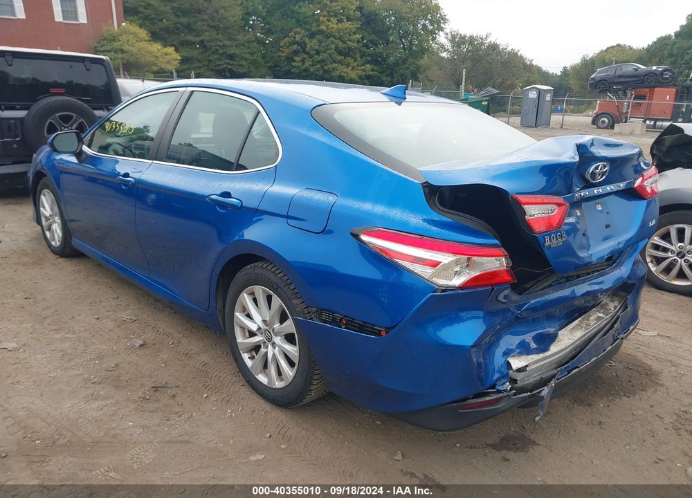 2019 TOYOTA CAMRY LE VIN: 4T1B11HK7KU280718