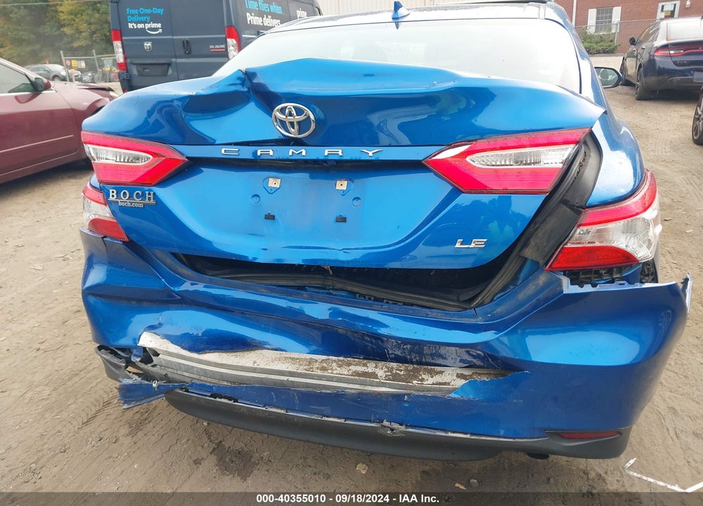 2019 TOYOTA CAMRY LE VIN: 4T1B11HK7KU280718