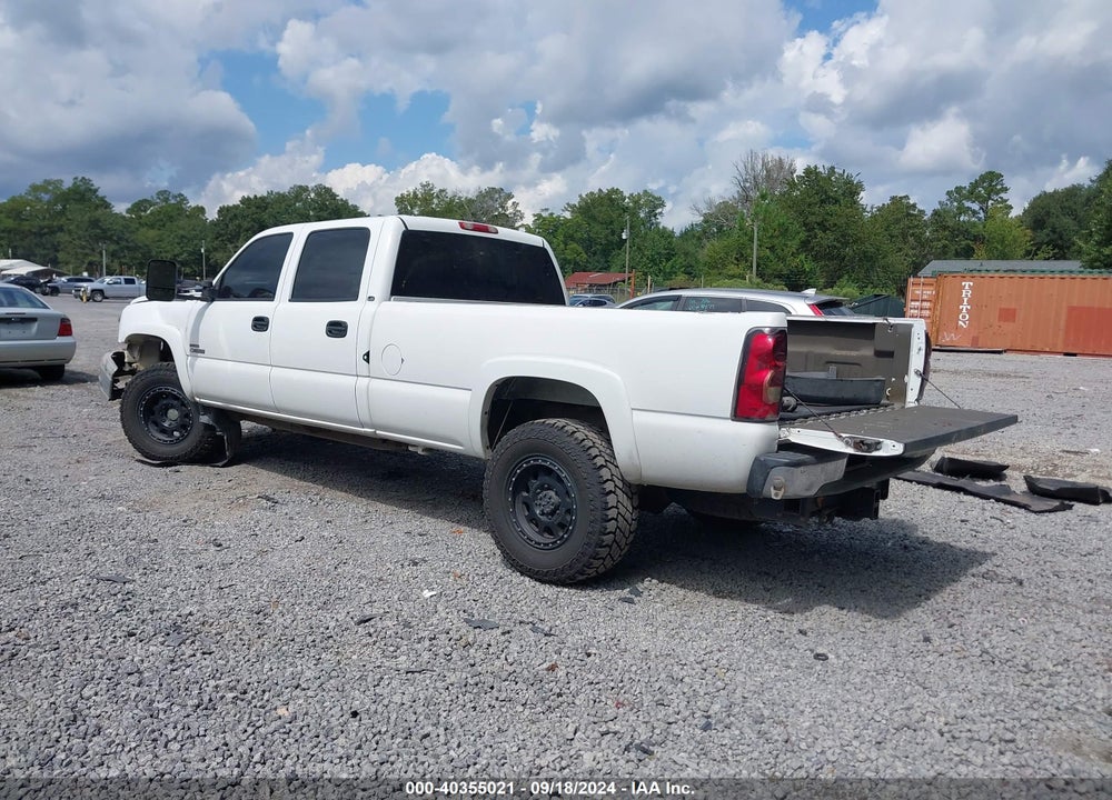 2004 CHEVROLET SILVERADO 3500 LS VIN: 1GCHK33214F268005