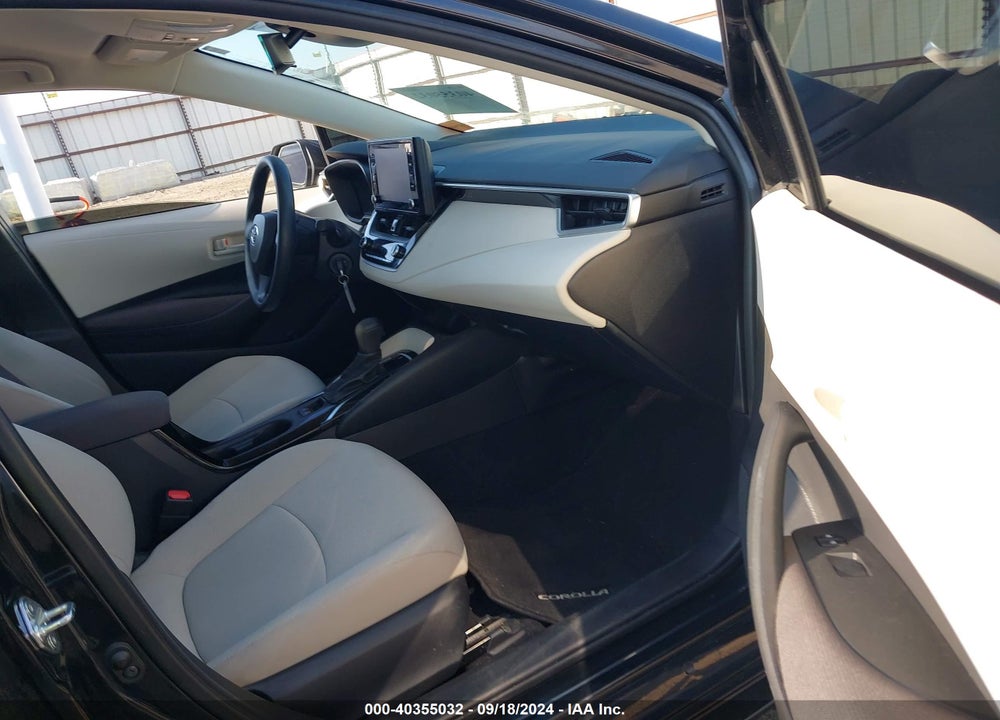 2022 TOYOTA COROLLA LE VIN: 5YFEPMAE9NP320174