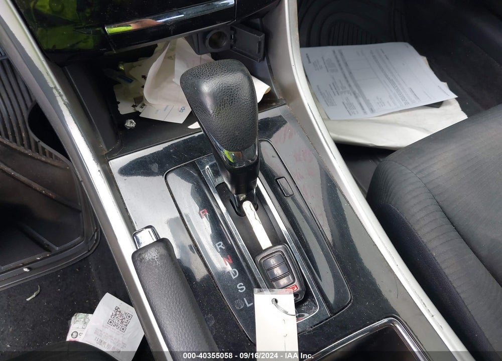 2017 HONDA ACCORD LX VIN: 1HGCR2F43HA156033