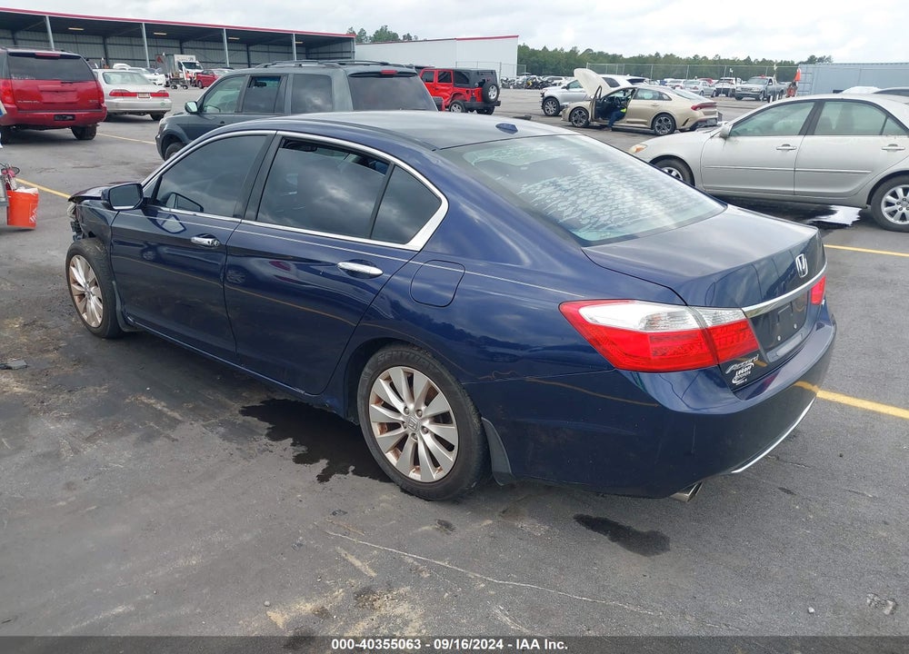 2013 HONDA ACCORD EX-L V-6 VIN: 1HGCR3F86DA011281