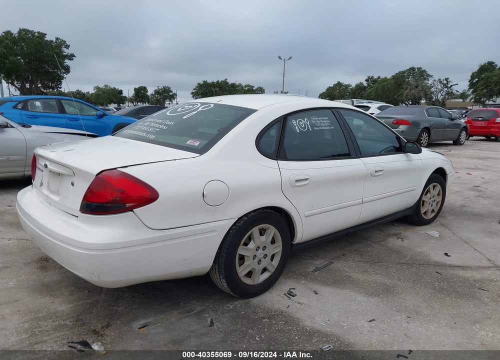 2005 FORD TAURUS SE VIN: 1FAFP53285A232854