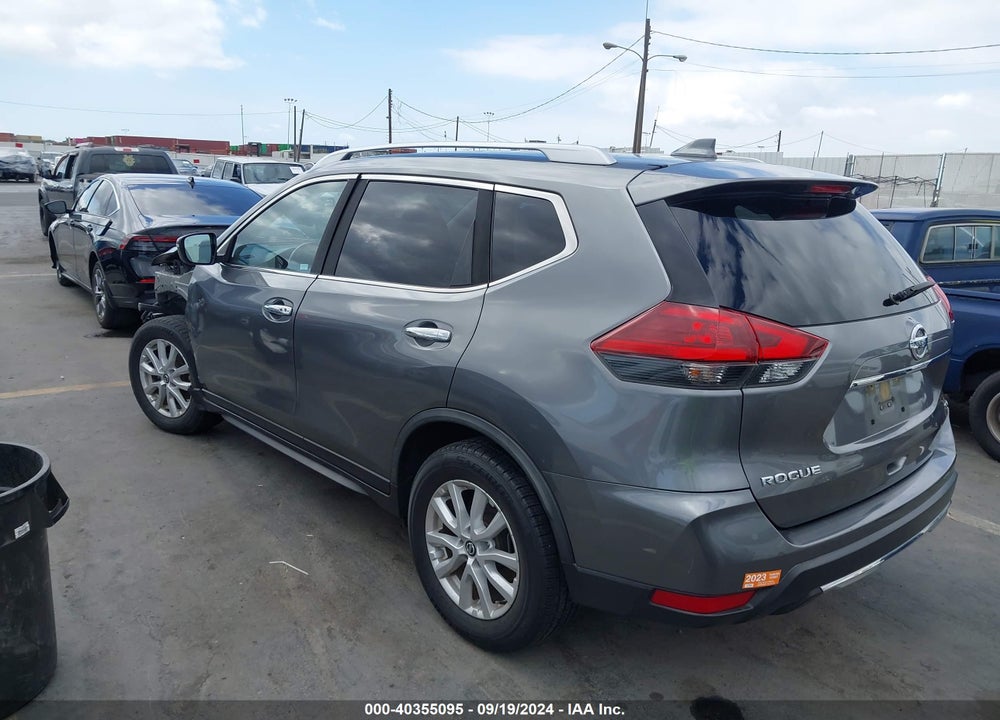 2018 NISSAN ROGUE SV VIN: JN8AT2MT3JW450854