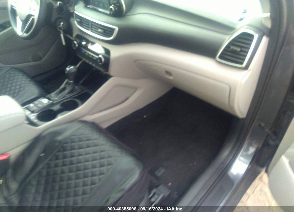 2019 HYUNDAI TUCSON SE VIN: KM8J23A45KU919632