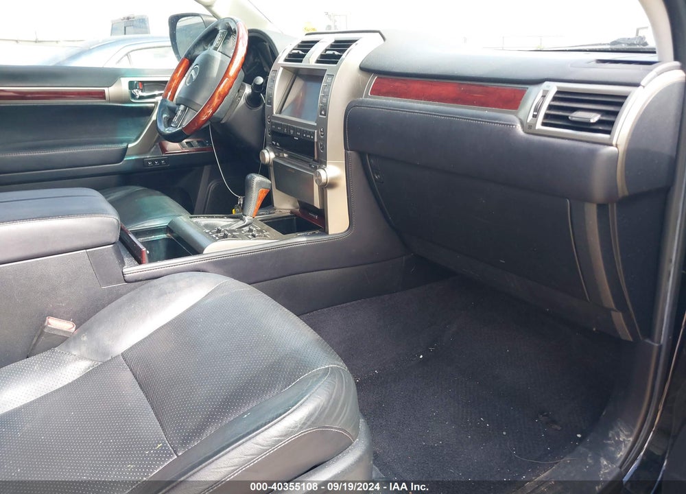 2010 LEXUS 460 PREMIUM VIN: JTJJM7FX1A5013699