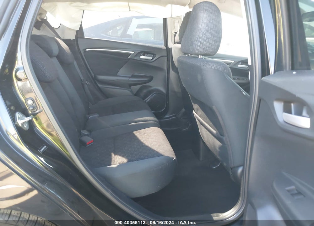 2015 HONDA FIT VIN: 3HGGK5H51FM715396