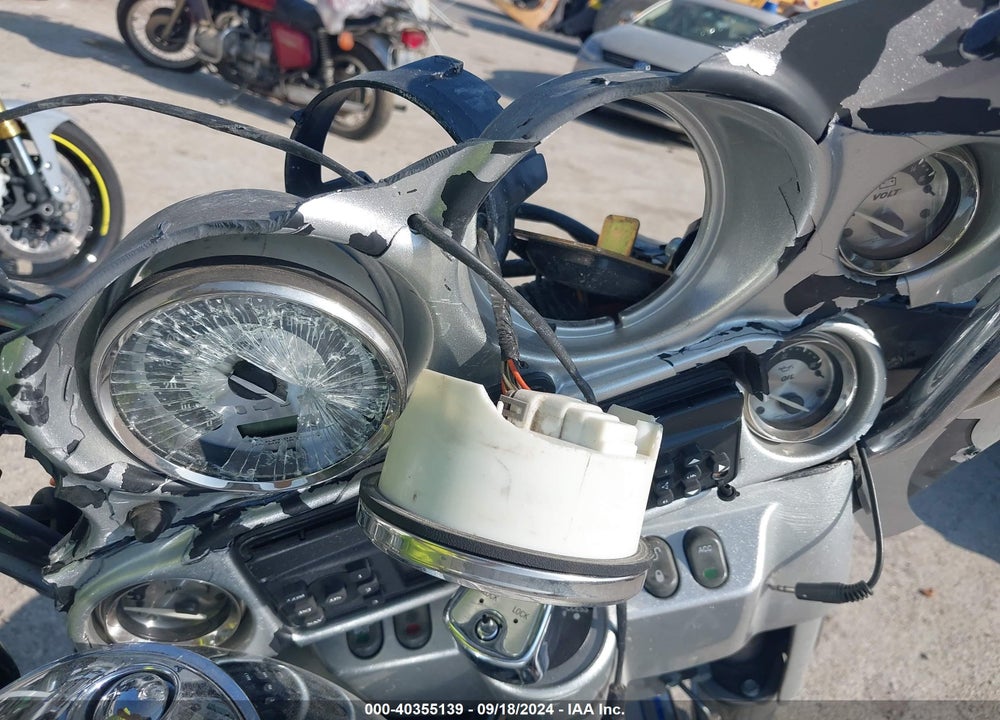 2009 HARLEY-DAVIDSON FLHTCUSE4 VIN: 1HD1PR8129Y957566