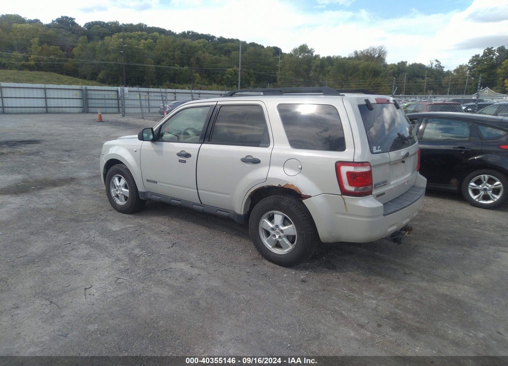 2008 FORD ESCAPE XLT VIN: 1FMCU93138KA72767