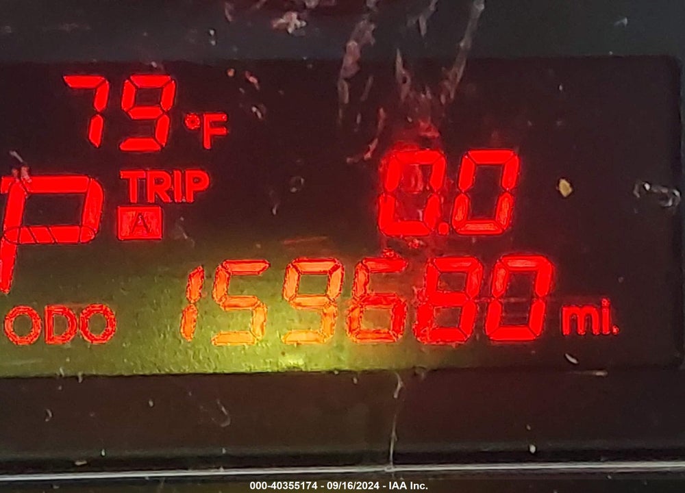 2015 KIA SORENTO LX VIN: 5XYKT3A63FG613995