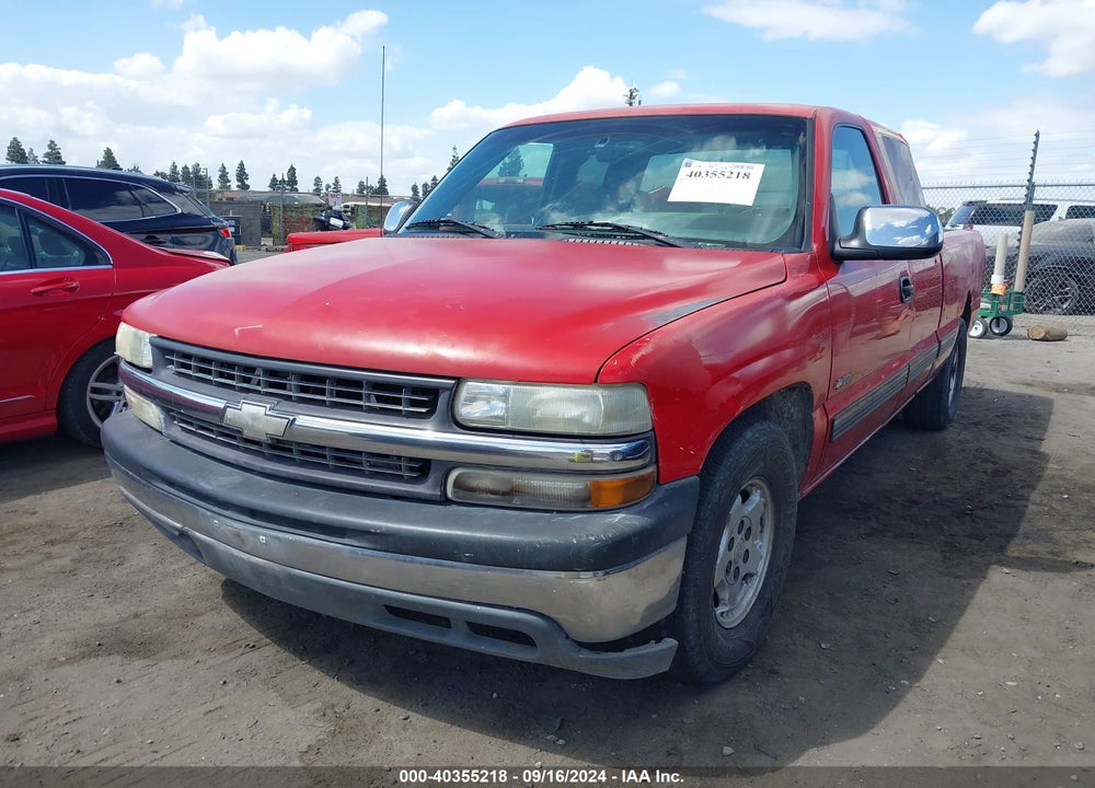 2000 CHEVROLET SILVERADO 1500 LS VIN: 1GCEC19T1YZ188633