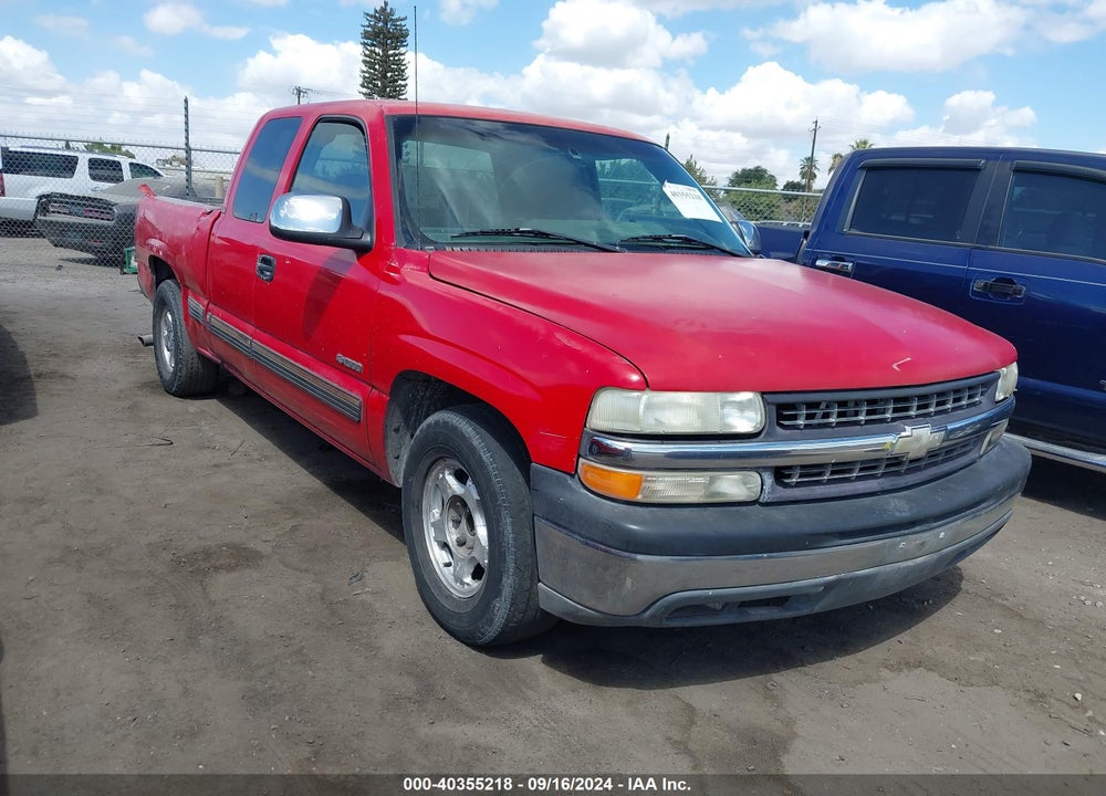 2000 CHEVROLET SILVERADO 1500 LS VIN: 1GCEC19T1YZ188633