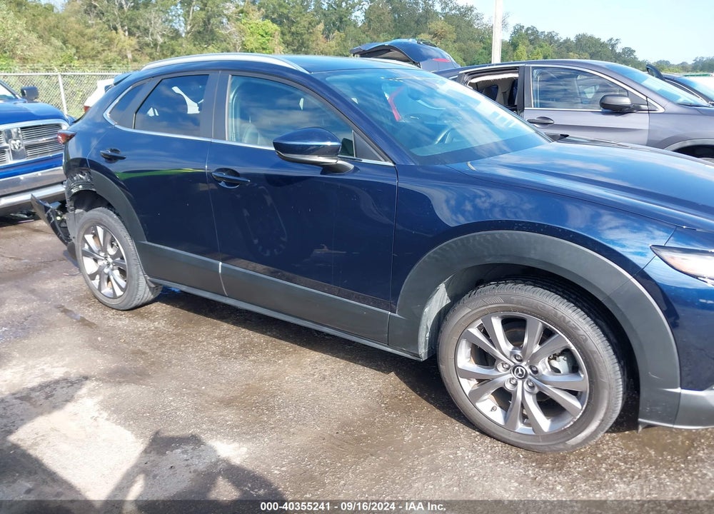 2022 MAZDA CX-30 SELECT VIN: 3MVDMBBLXNM413488