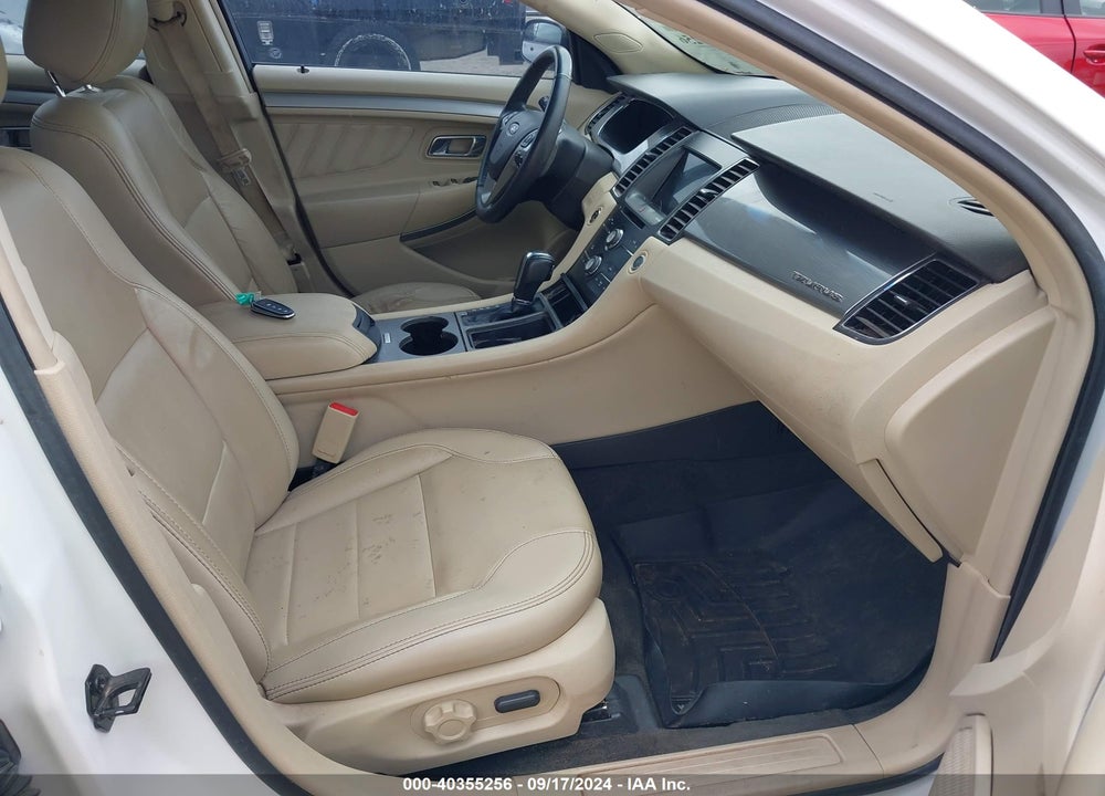 2018 FORD TAURUS SEL VIN: 1FAHP2E84JG131066