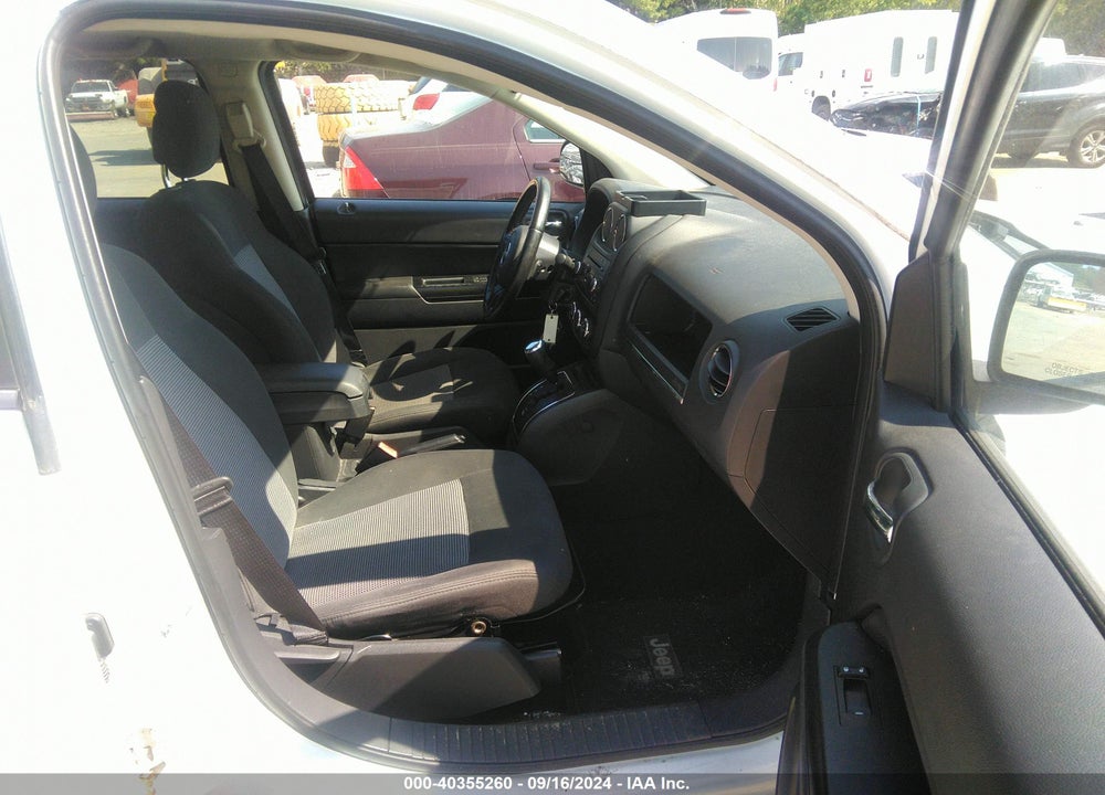 2011 JEEP COMPASS VIN: 1J4NF1FB6BD239173